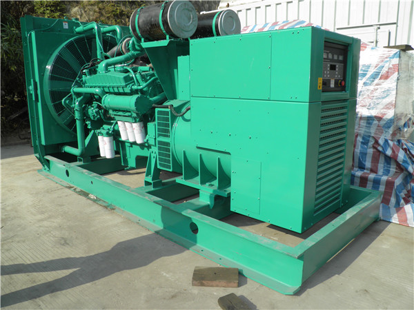 民丰出租发电机-进口柴油发电机组与国产柴油发电机组的区别