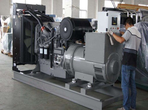 民丰柴油发电机空气滤清器堵塞会对发电机组产生哪些影响？