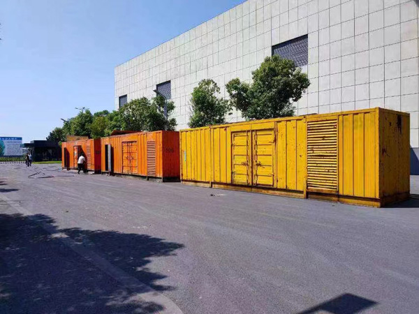 民丰环境温度变化对柴油发电机组的性能有哪些具体影响？